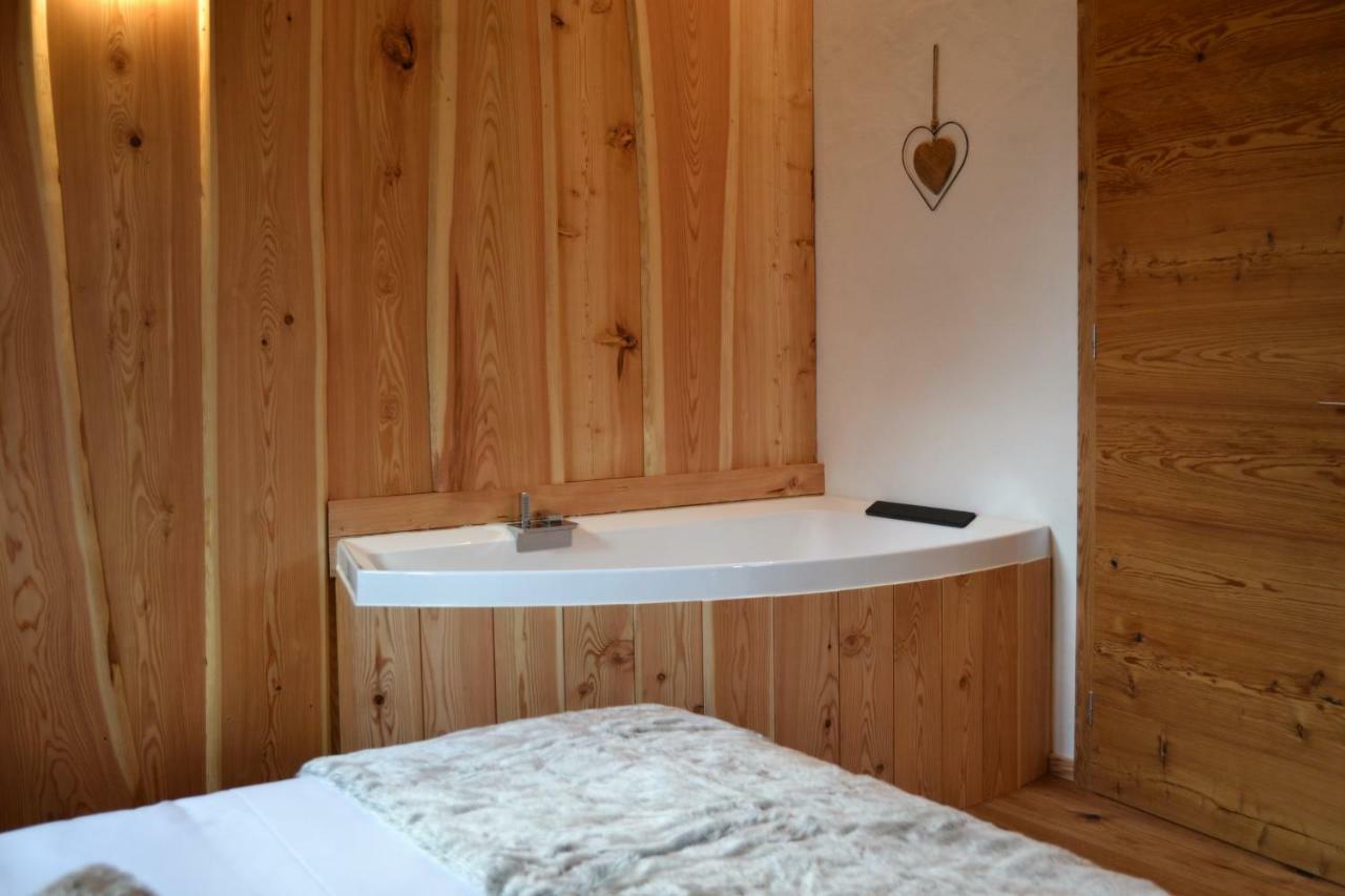 Bed and Breakfast Borgo Antico Sappada Exterior foto