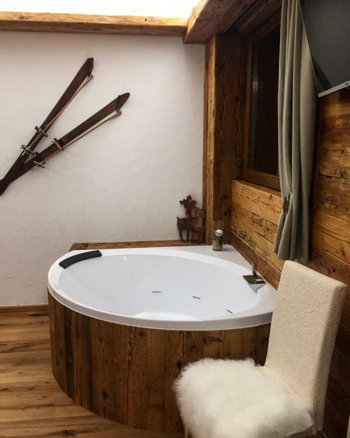 Bed and Breakfast Borgo Antico Sappada Exterior foto